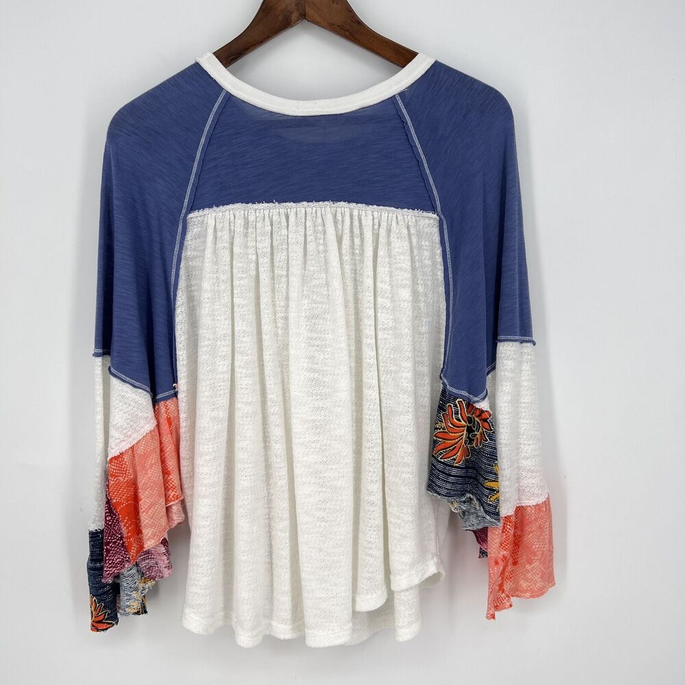 Free People Friday Fever Blouse Top Batwing Boho Patchwork Batik Trim Blue M - Picture 6 of 8